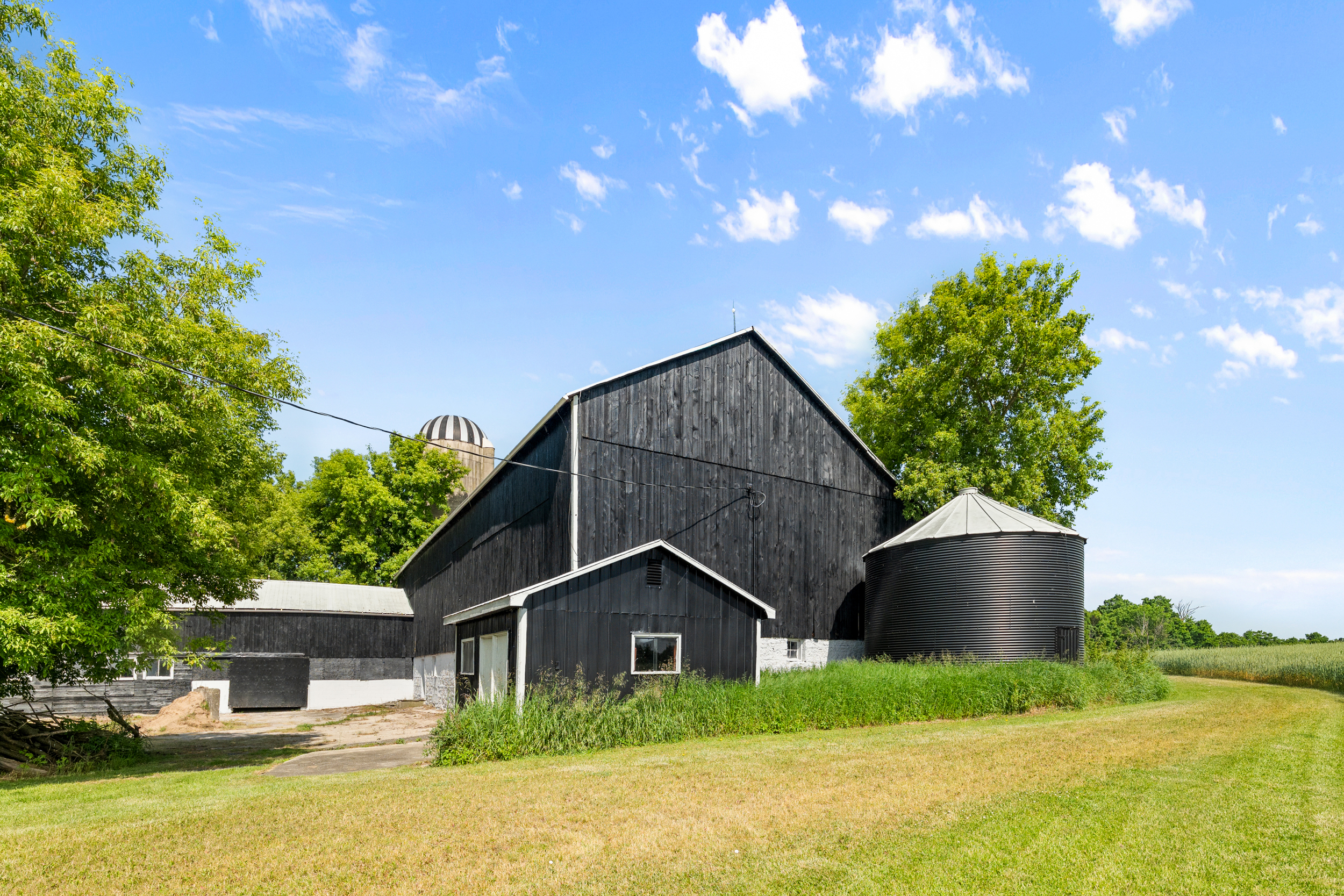 7306 Wellington Road 21, Elora