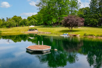 7306 Wellington Road 21, Elora