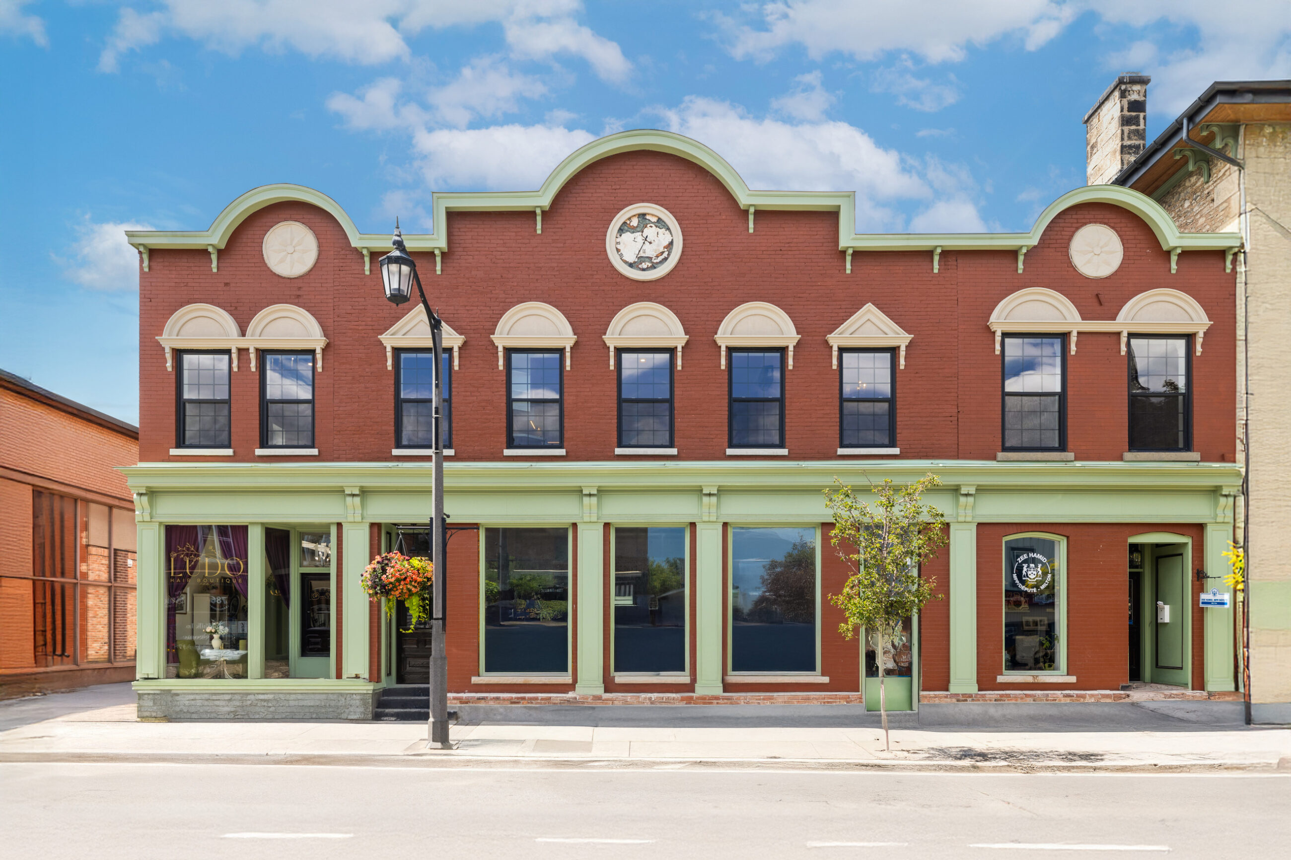 #6-153 Main Street E