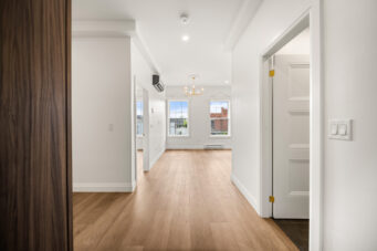 #3-153 Main Street E
