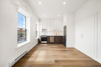 #3-153 Main Street E