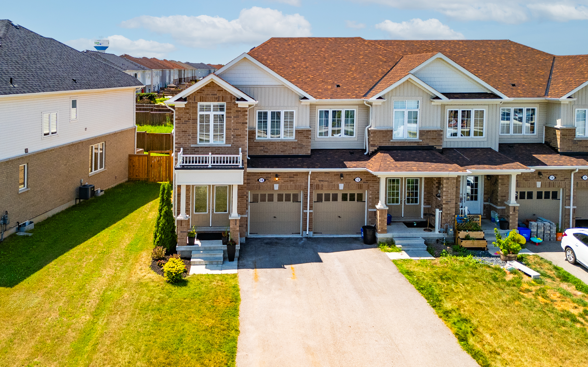 10 Barlow Place