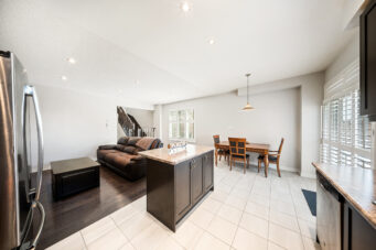 10 Barlow Place