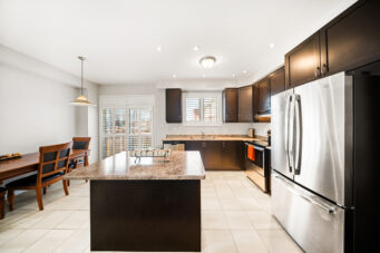 10 Barlow Place