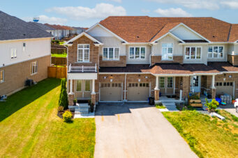 10 Barlow Place