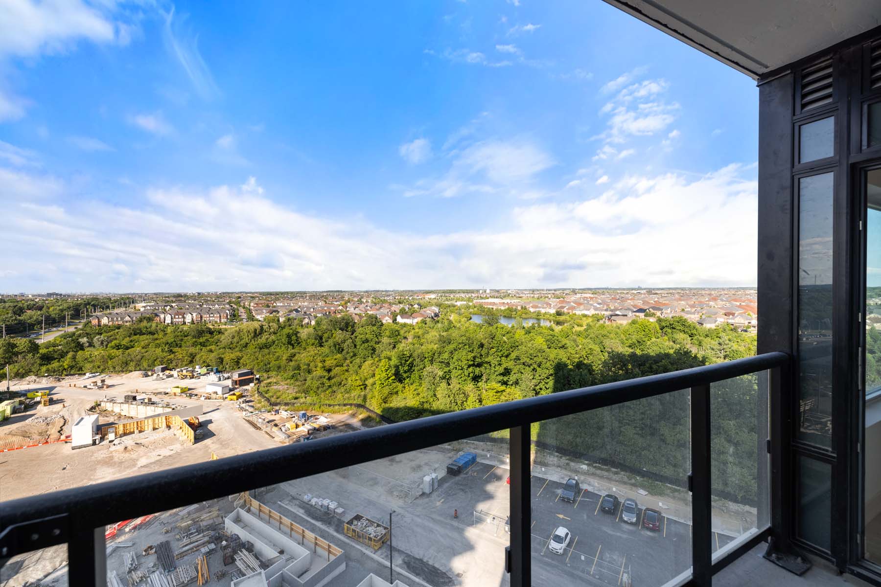 #1009-8010 Derry Road
