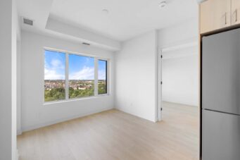 #1009-8010 Derry Road