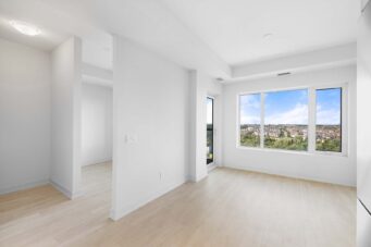 #1009-8010 Derry Road