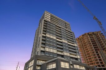 #1009-8010 Derry Road