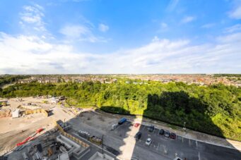 #1009-8010 Derry Road
