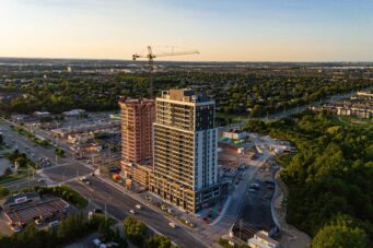 #1009-8010 Derry Road