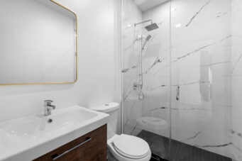 #304-163 Main Street E