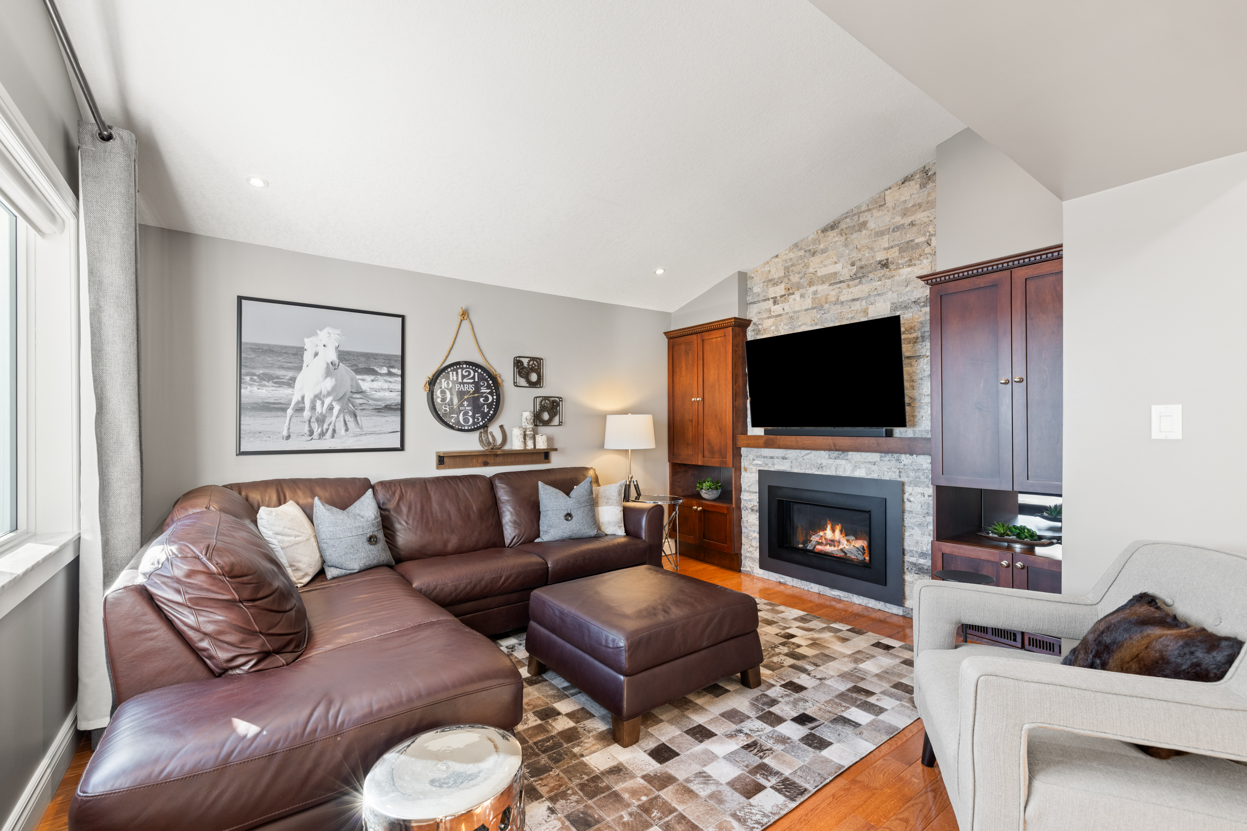 9 Lake Avenue E