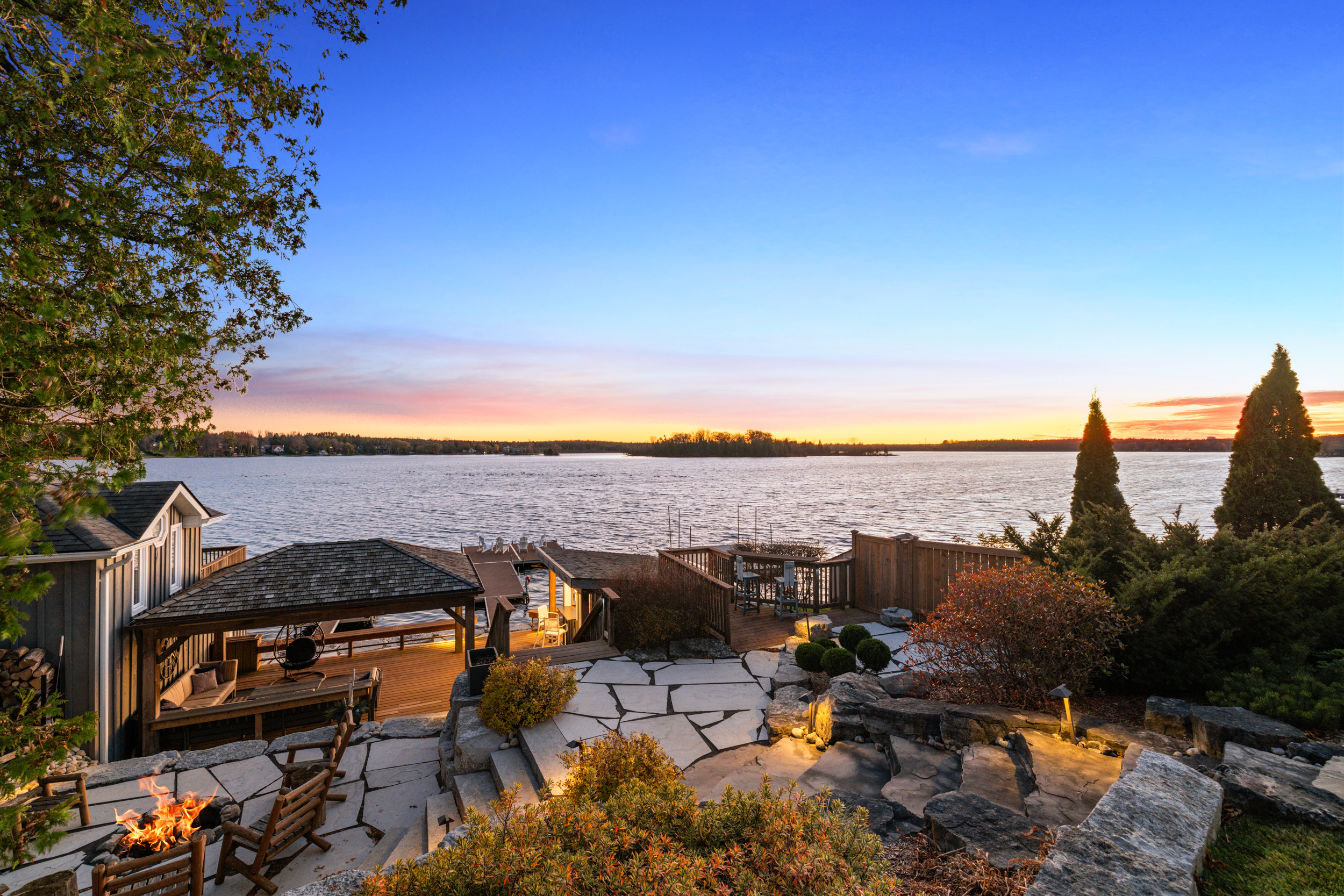 9 Lake Avenue E