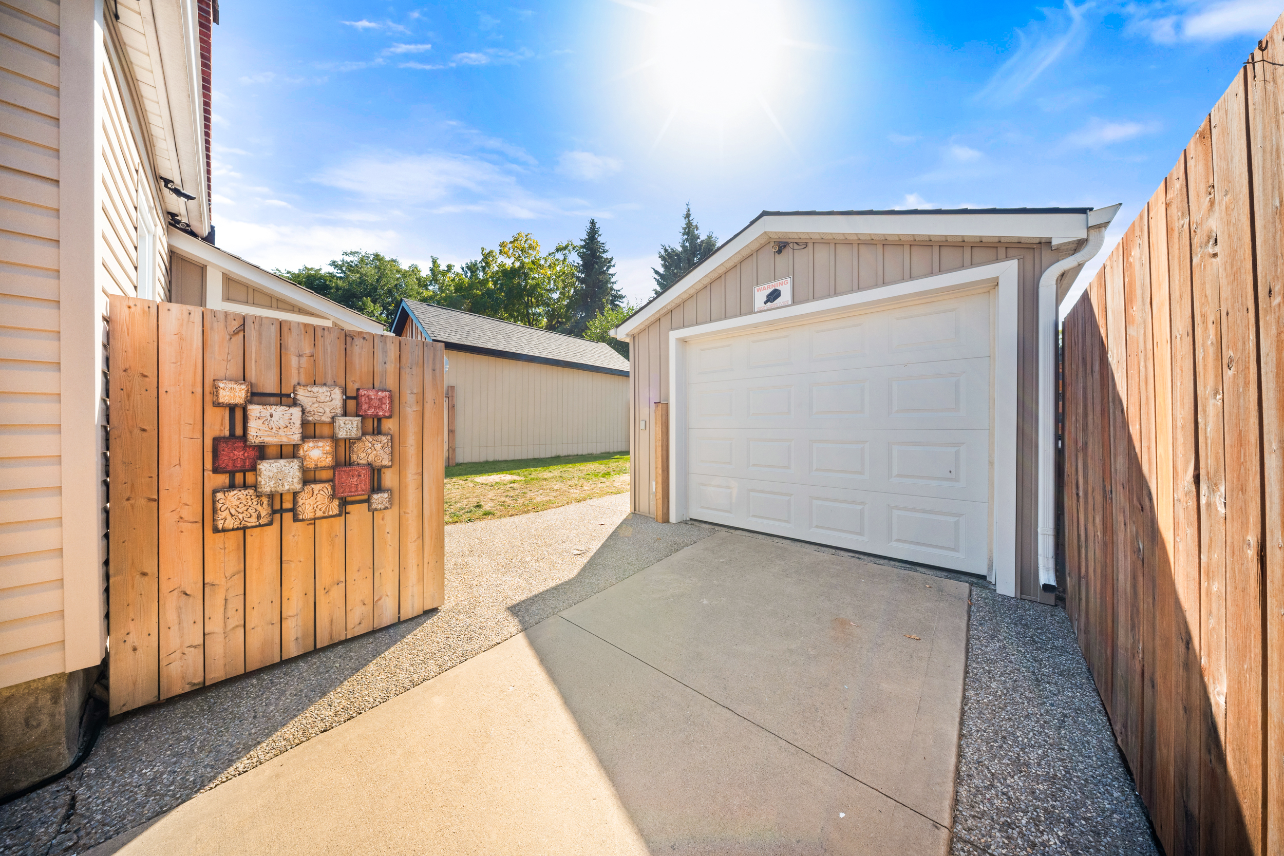 291 Maple Avenue