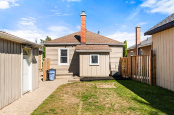 291 Maple Avenue