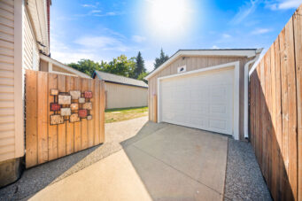 291 Maple Avenue