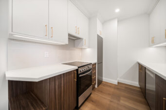 #1-153 Main Street E, Milton