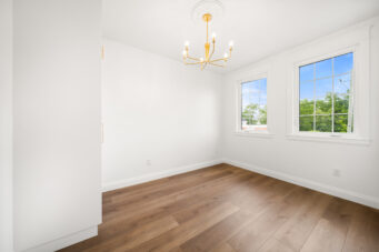 #1-153 Main Street E, Milton