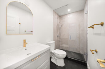 #1-153 Main Street E, Milton