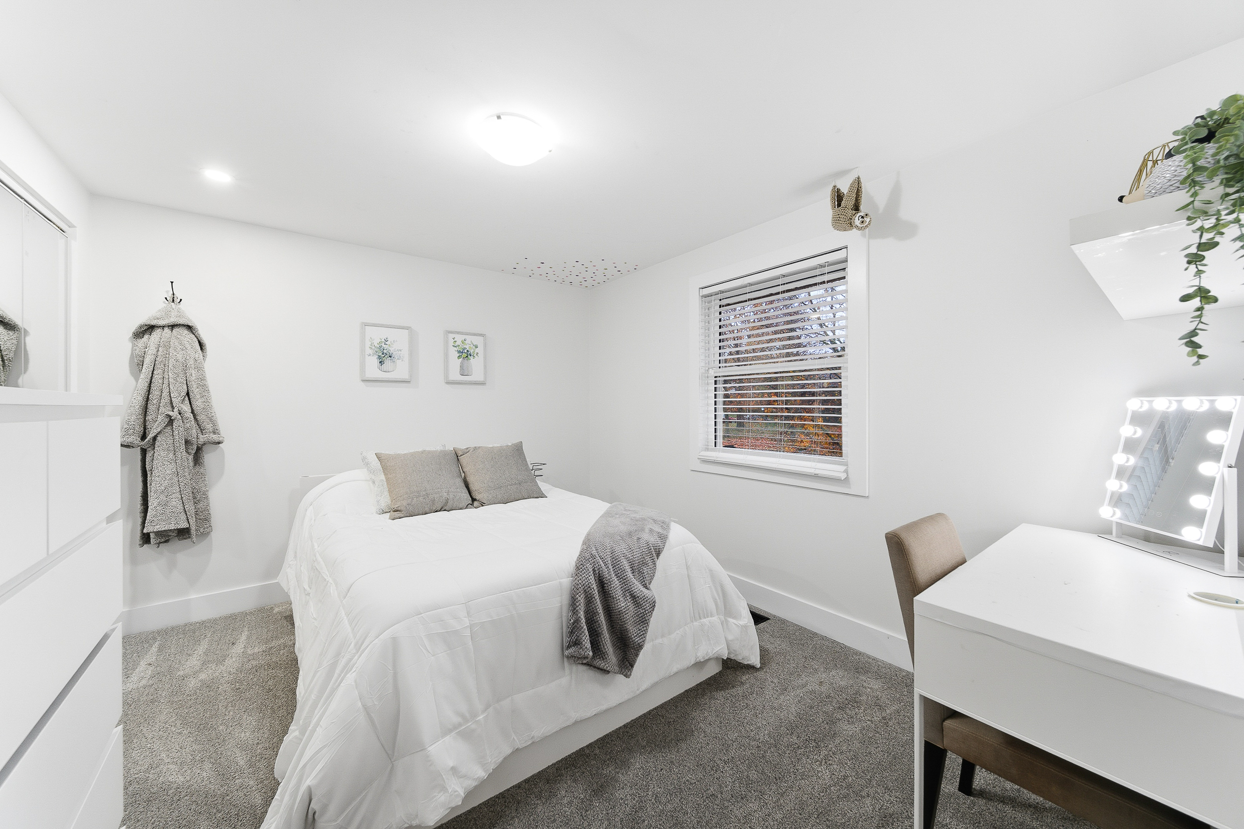 23 Stonegate Drive, Kitchener