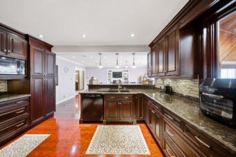 47 Burnt Ember Court, Kitchener