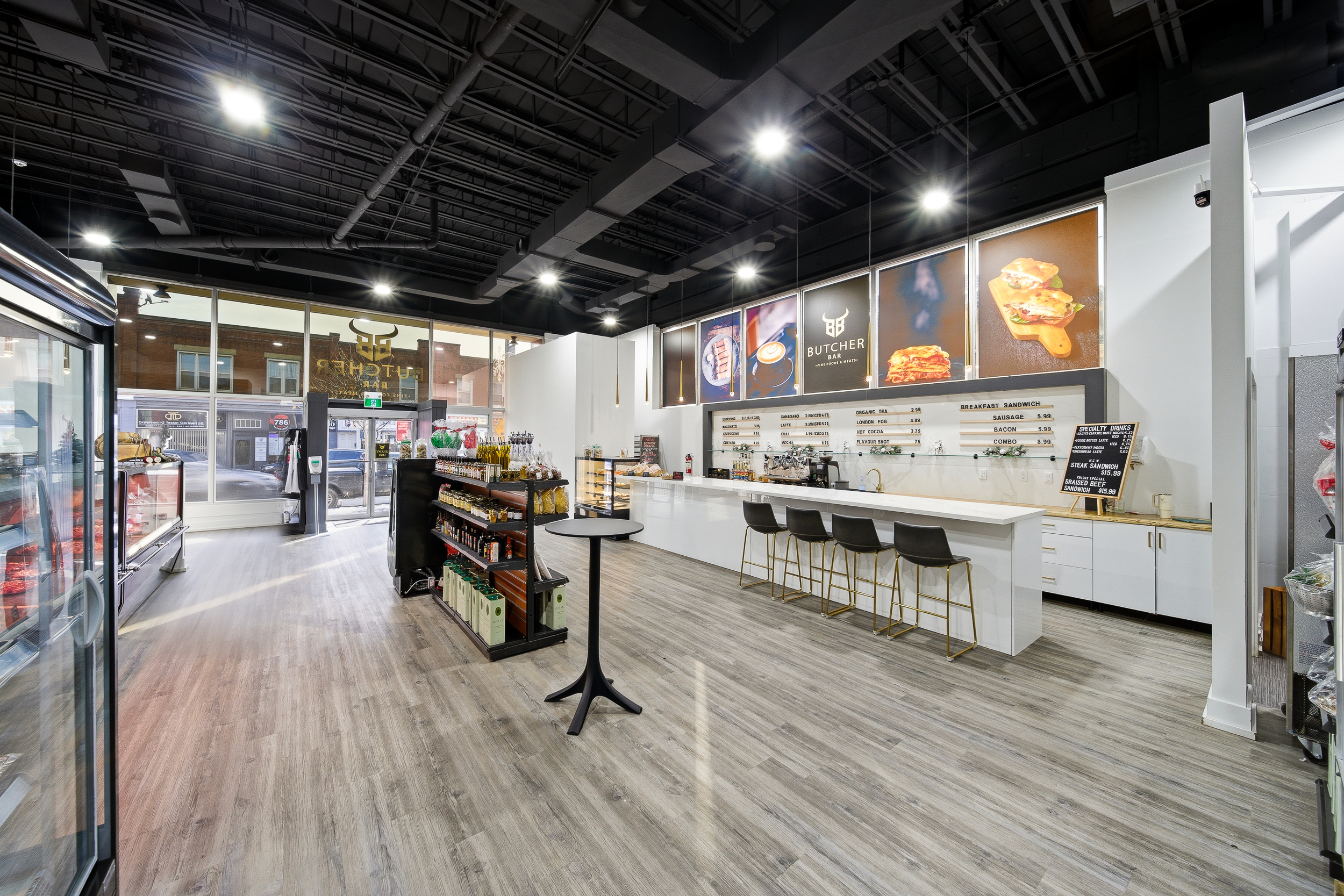 147 Main Street E, Milton