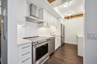 #106-19 Guelph Avenue