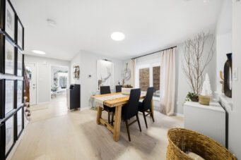 39 Dalton Drive, Cambridge