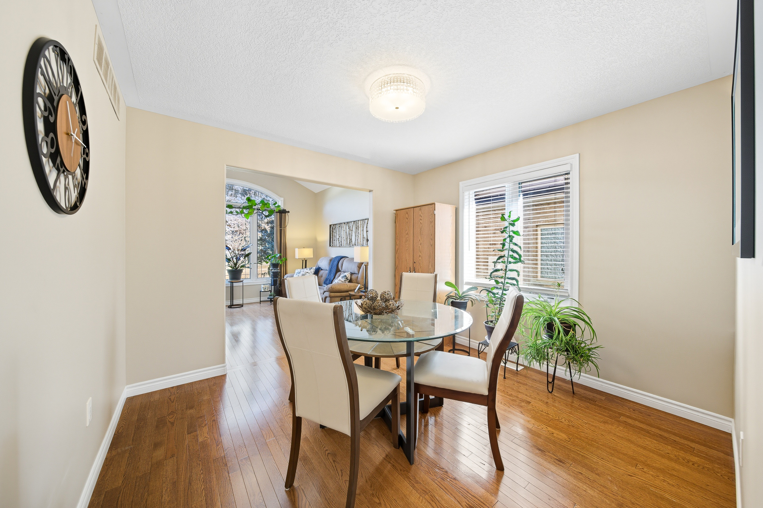 109 Albert Street E, Plattsville