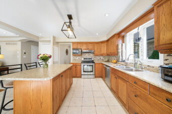 109 Albert Street E, Plattsville