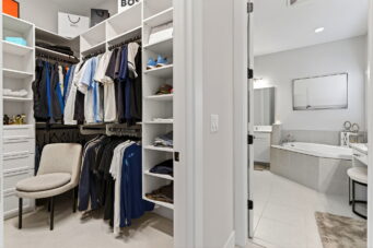 11615 GLEAMING TERRACE, WELLEN PARK, VENICE, FLA