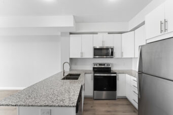 2172-60 Charles Street W