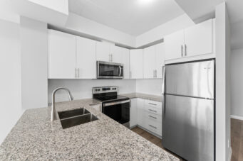 2172-60 Charles Street W