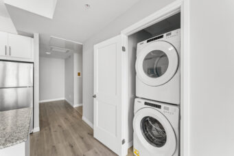 2172-60 Charles Street W