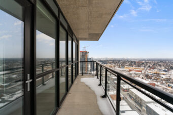 2172-60 Charles Street W