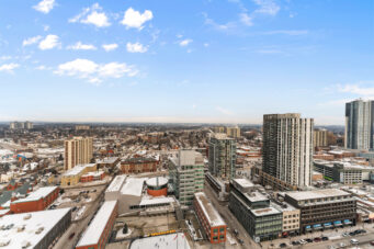 2172-60 Charles Street W