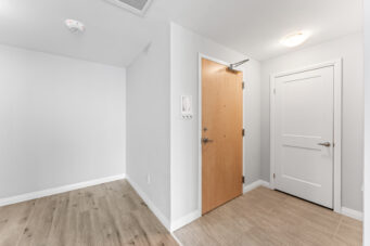 2172-60 Charles Street W