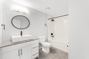 2172-60 Charles Street W