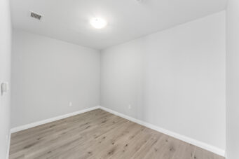 2172-60 Charles Street W