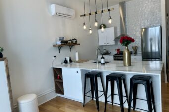 73 Grand River Street N, Paris