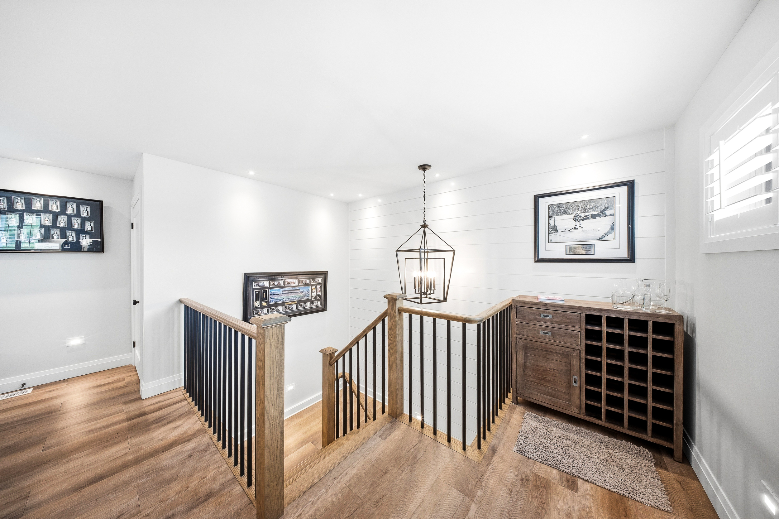 464 West Edith Cavell Boulevard