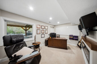 1 McDonald Place