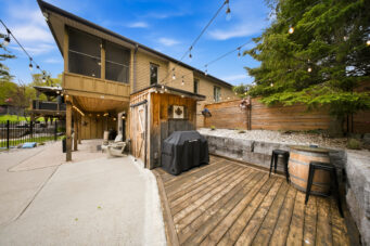 1 McDonald Place