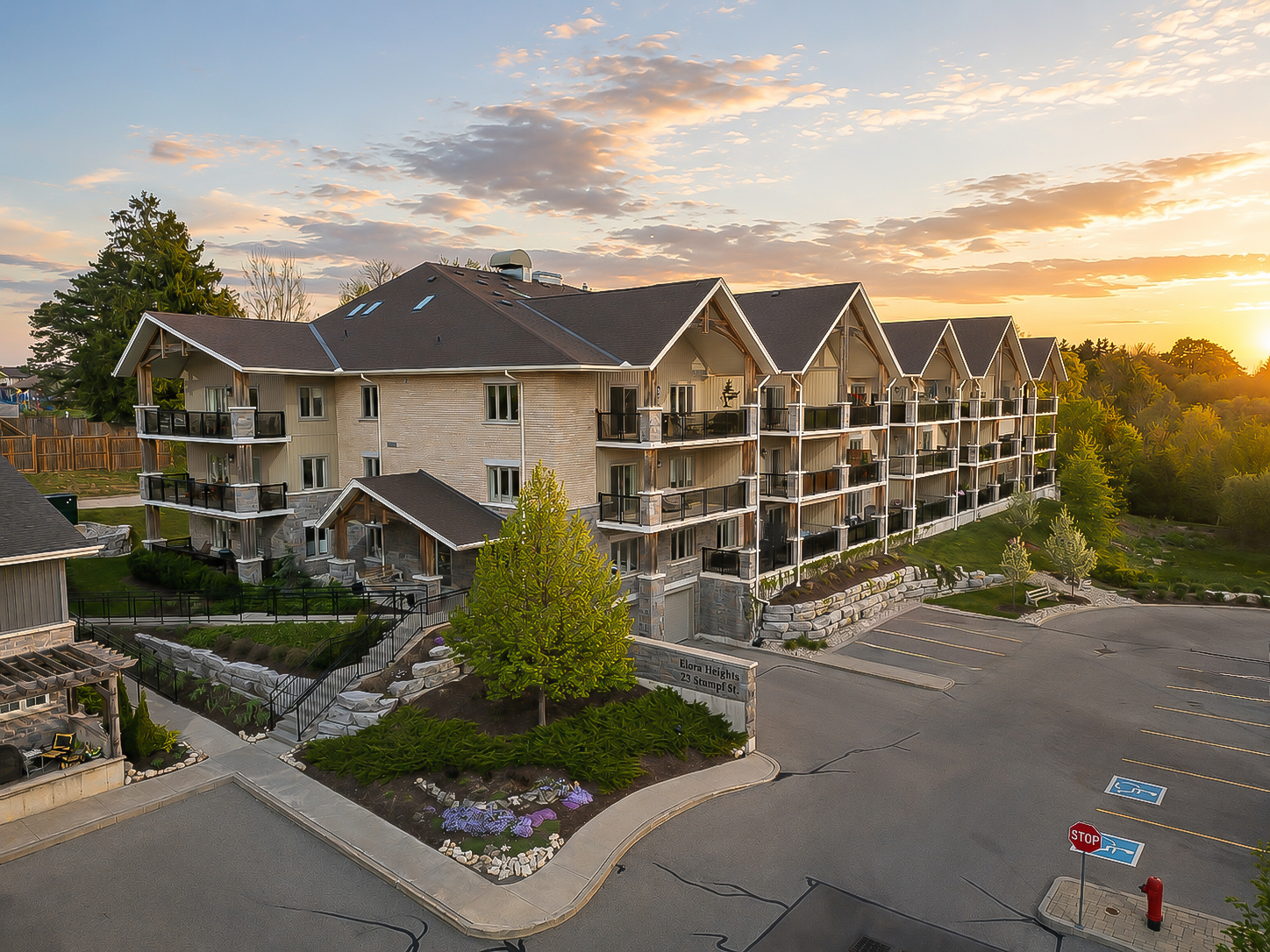 #309-23 Stumpf Street