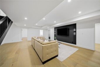 188 Niska Road, Guelph