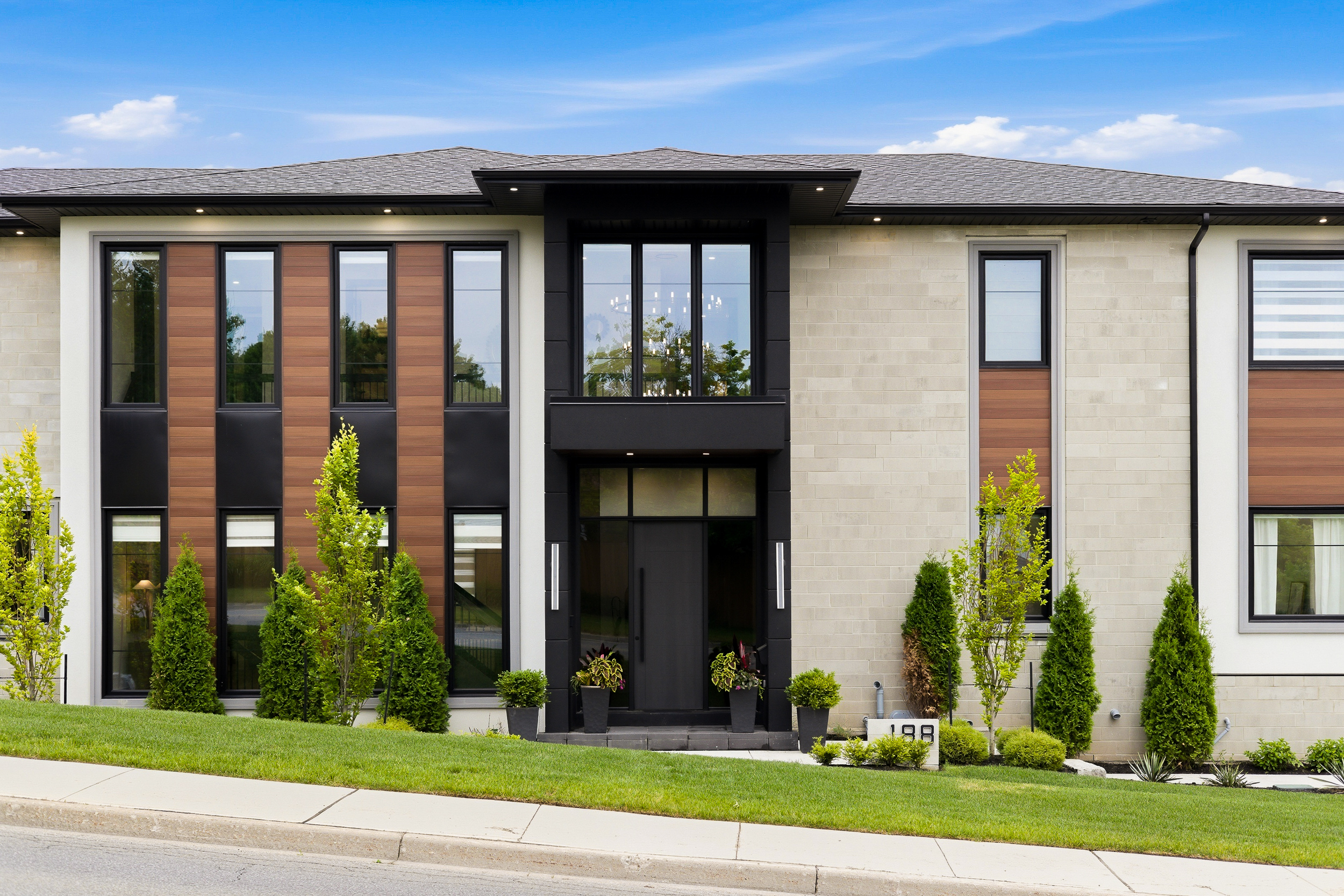 188 Niska Road, Guelph