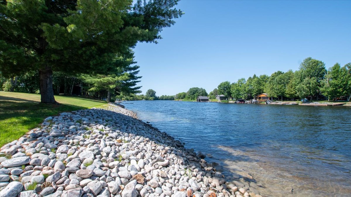 411 CHAMPAGNE RD, STURGEON FALLS