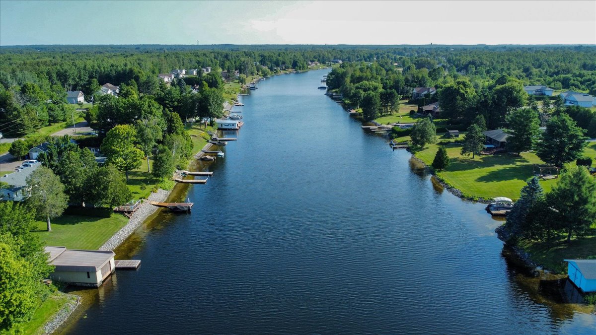 411 CHAMPAGNE RD, STURGEON FALLS