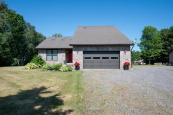 411 CHAMPAGNE RD, STURGEON FALLS